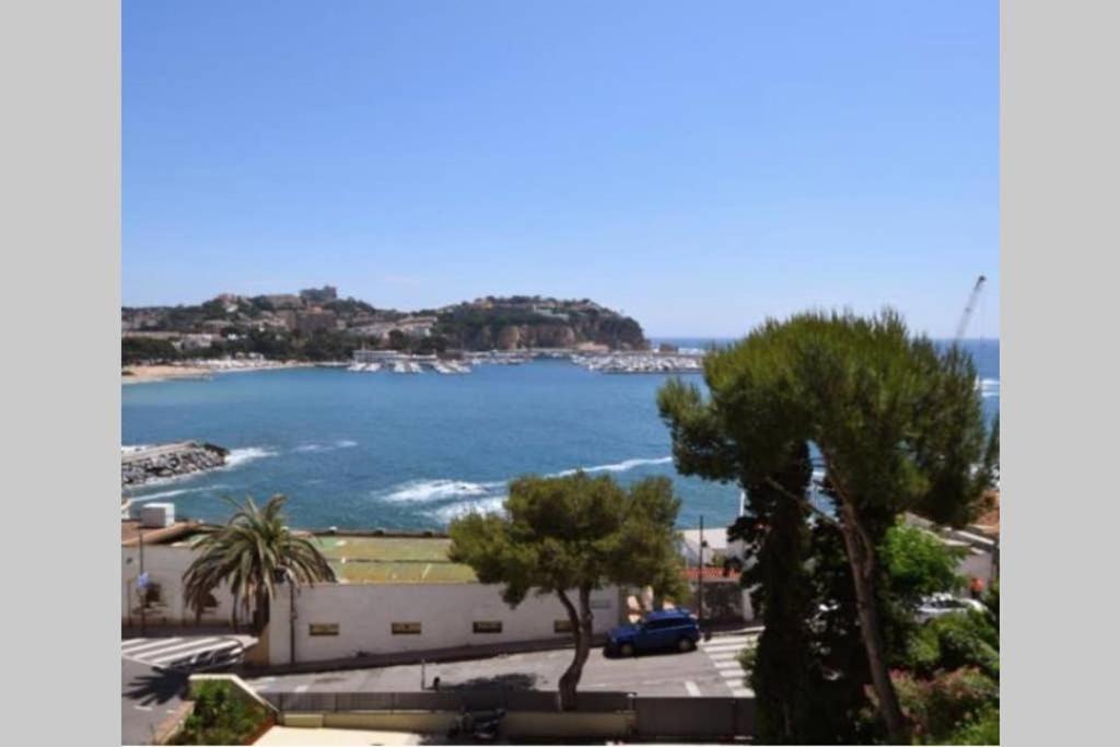 Magnific Apartament A Primera Linia De Mar Sant Feliu de Guíxols Dış mekan fotoğraf
